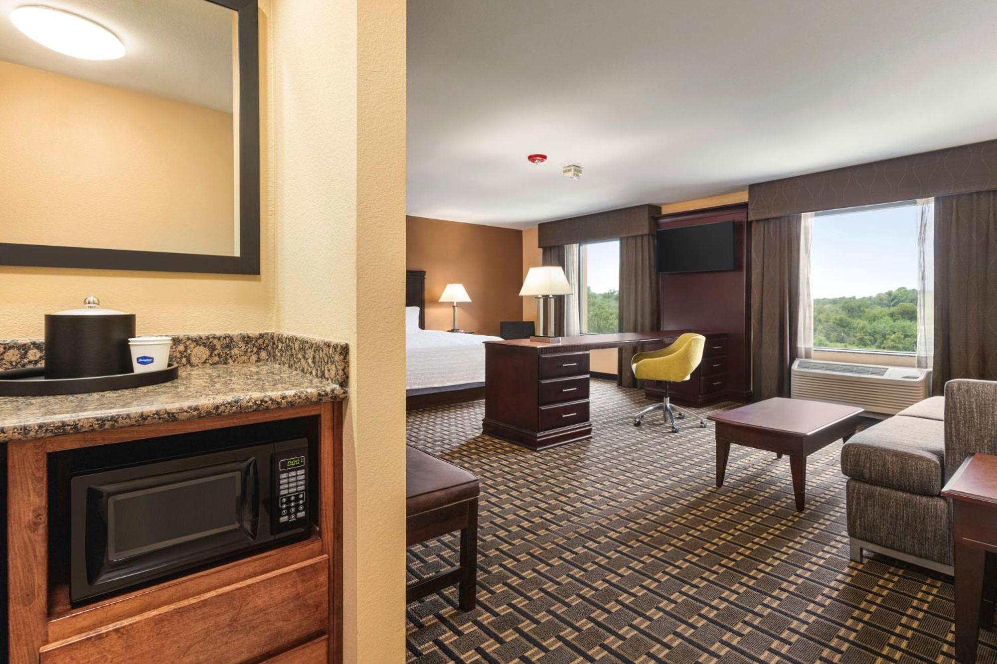 Hampton Inn & Suites Pine Bluff Exterior foto